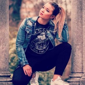 Anja V. Greuningem Partyrobics Instructor_